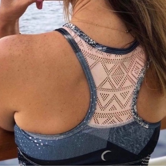 Zyia Active Wear Set - Picture 5 of 7